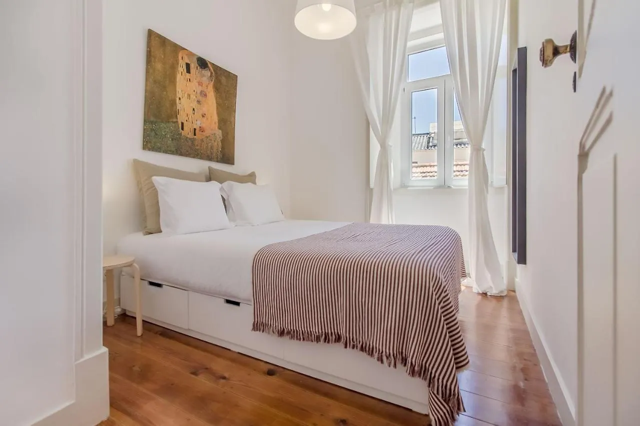 Guest Inn Bica Apartment Lisbon Portugal