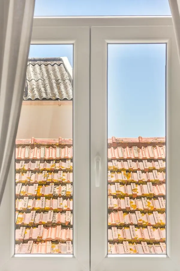 Guest Inn Bica Apartment Lisbon